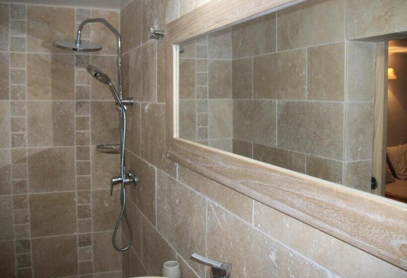 تختخواب و صبحانه Le Rubinjo 2