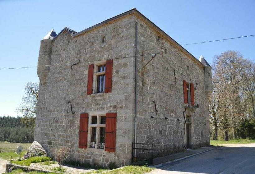 Bed and Breakfast Manoir Du Grail