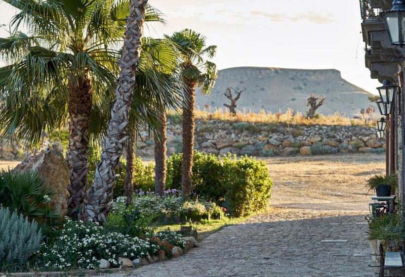 فندق Agriturismo Conte Ruggero