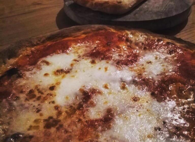 בית מלון כפרי Agriturismo Riparossa