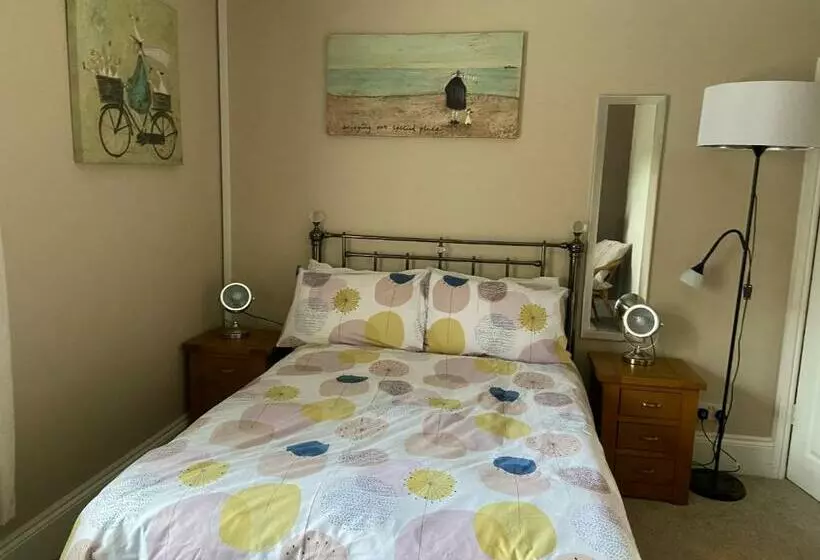 Majatalo Abbey Guest House