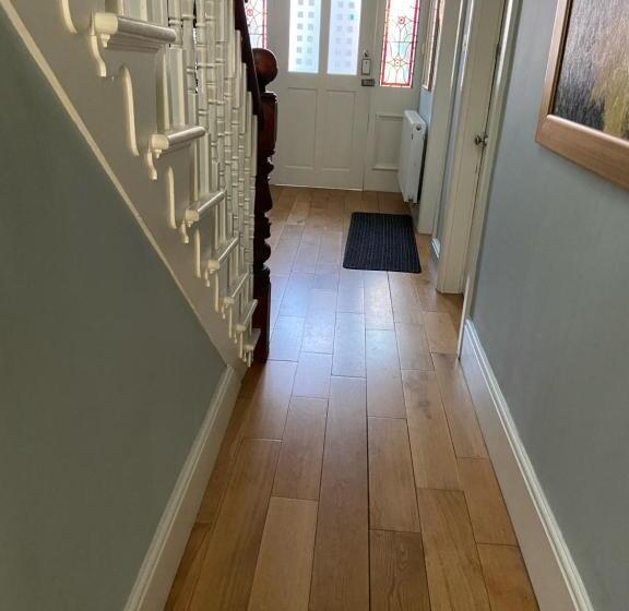 بنسيون Abbey Guest House