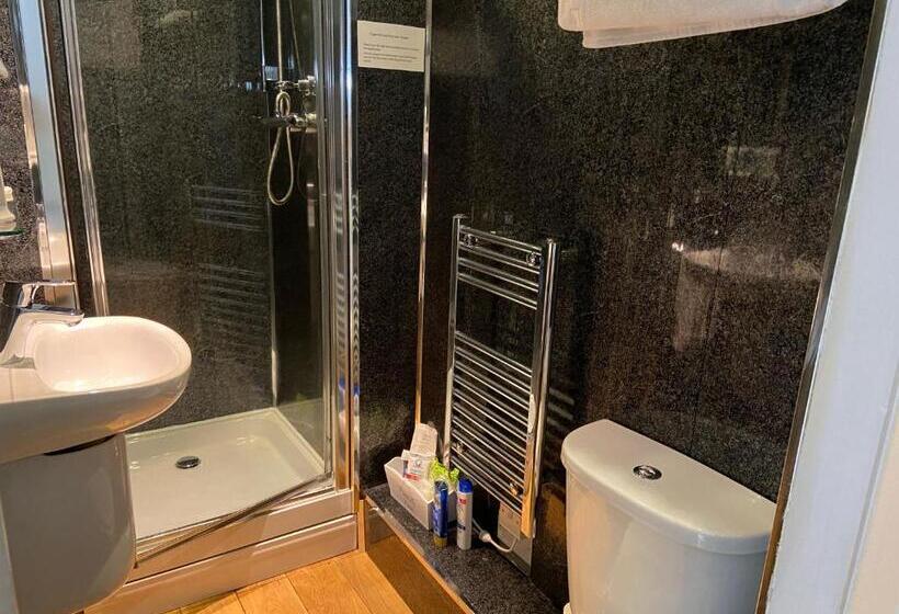 بنسيون Abbey Guest House