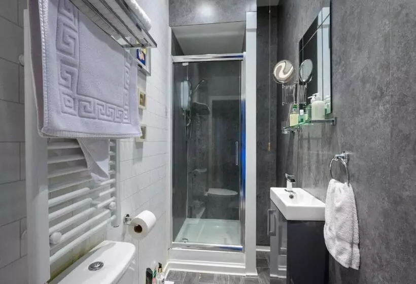 Majatalo Abbey Guest House