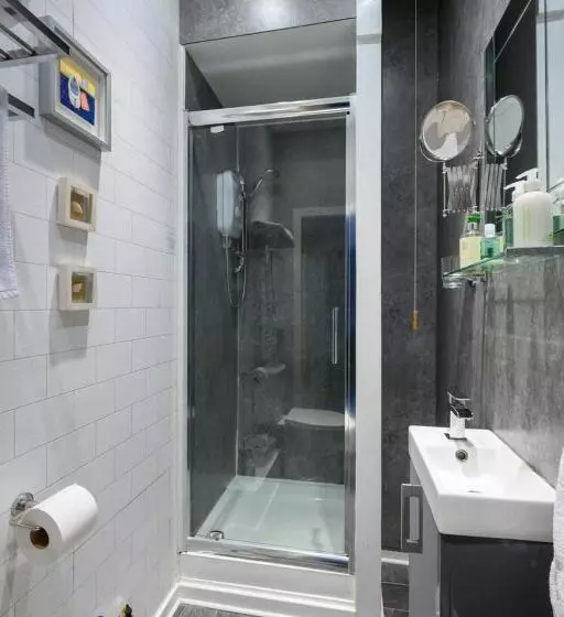 Majatalo Abbey Guest House