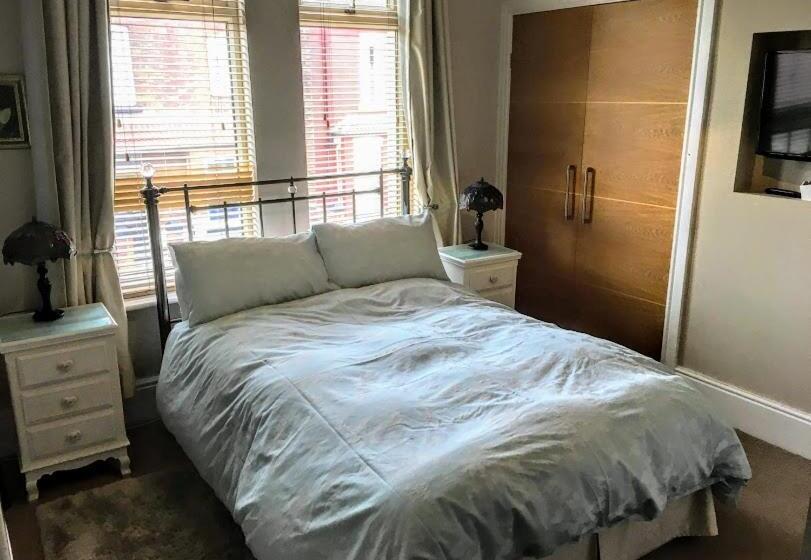 بنسيون Abbey Guest House