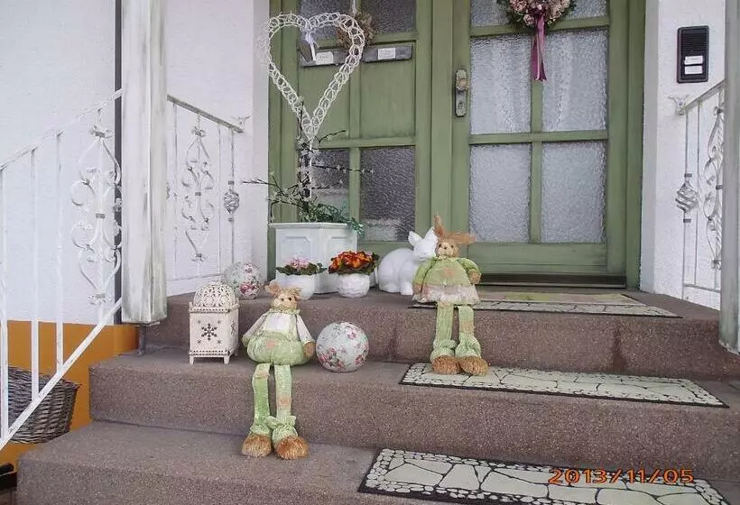 Majatalo Gästehaus Baur