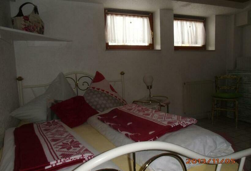 Pensão Gästehaus Baur