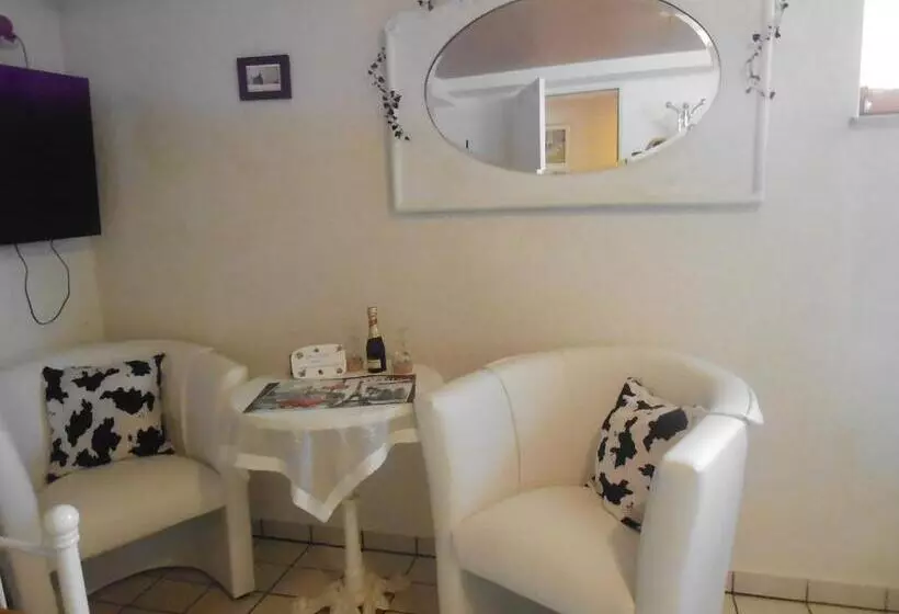 Majatalo Gästehaus Baur