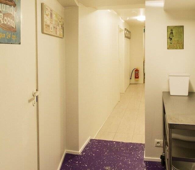 پانسیون Guesthouse 77