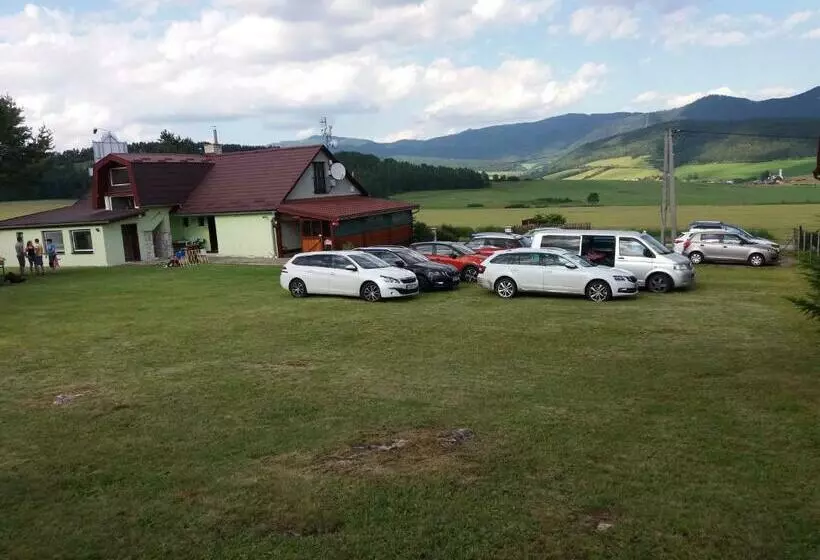 Majatalo Penzion Dreveník
