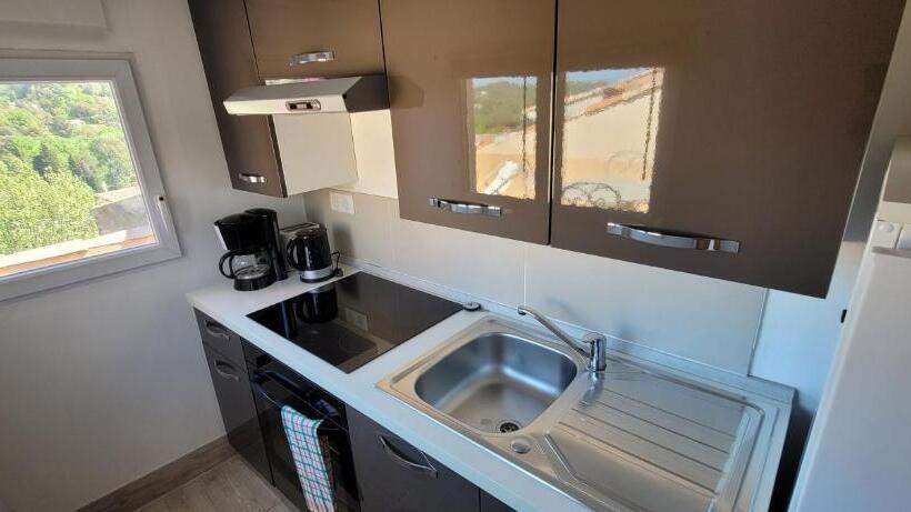 Pensjonat Appartements De Charme La Sarrazine