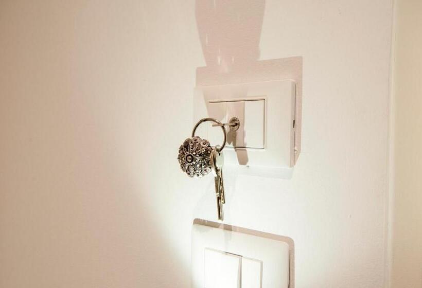 膳宿费 Santa Chiara   Il Milese