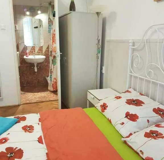 Majatalo Valentina Guesthouse