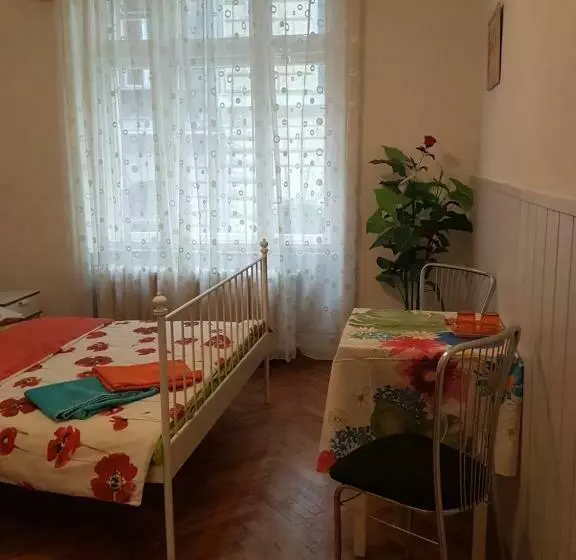 Majatalo Valentina Guesthouse