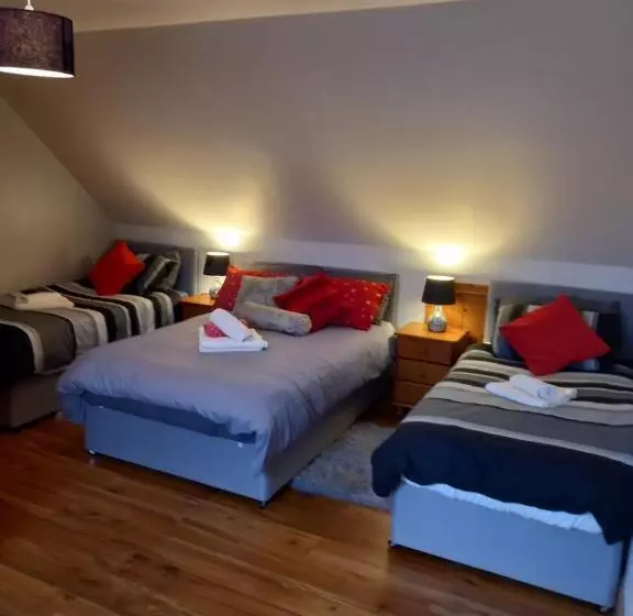 Aamiaismajoitus (B&B) A New U Country Cottage