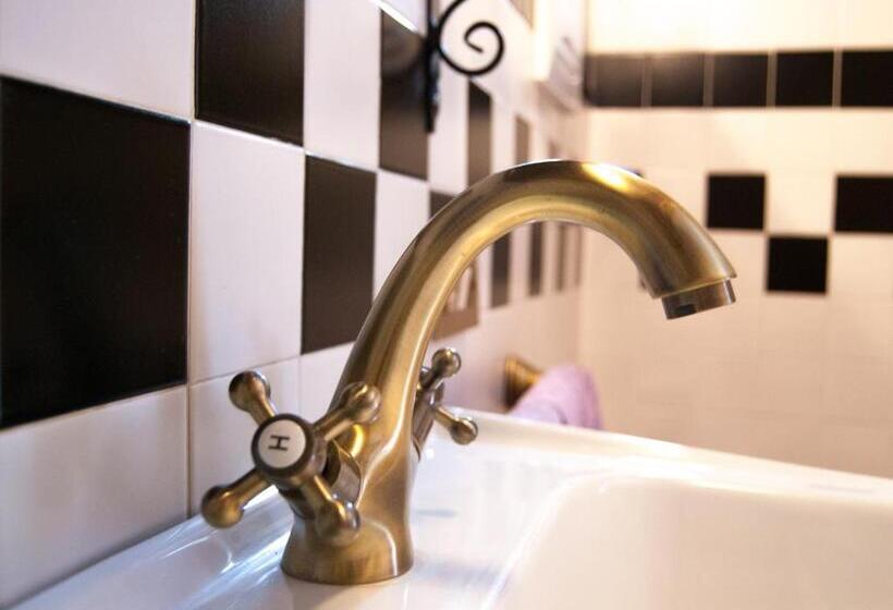 Bed and Breakfast Amarcord