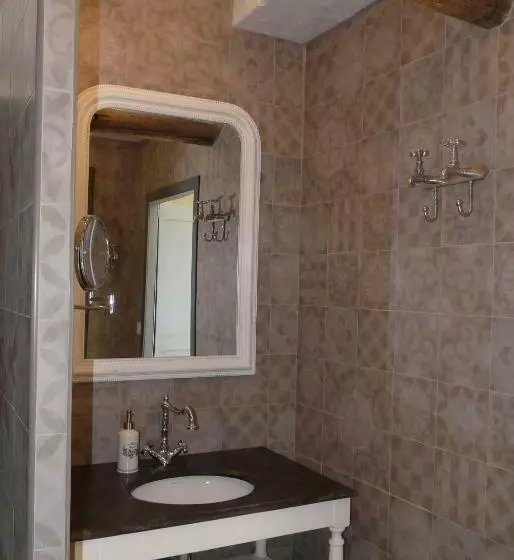 Aamiaismajoitus (B&B) Au Pied Des Baous