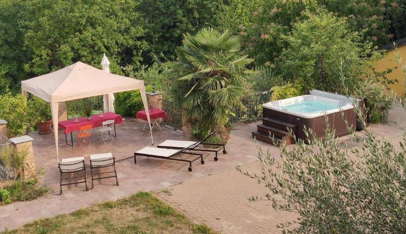 مبيت وإفطار Il Ghiro Dormiglione