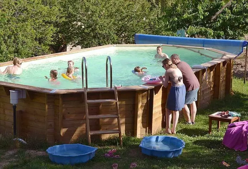 Aamiaismajoitus (B&B) La Follye Mancey