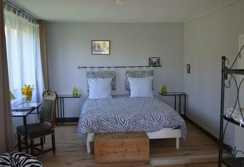 Aamiaismajoitus (B&B) La Follye Mancey