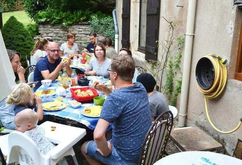 Aamiaismajoitus (B&B) La Follye Mancey