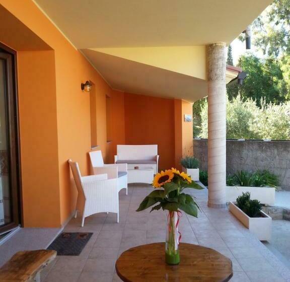 مبيت وإفطار Naracauli