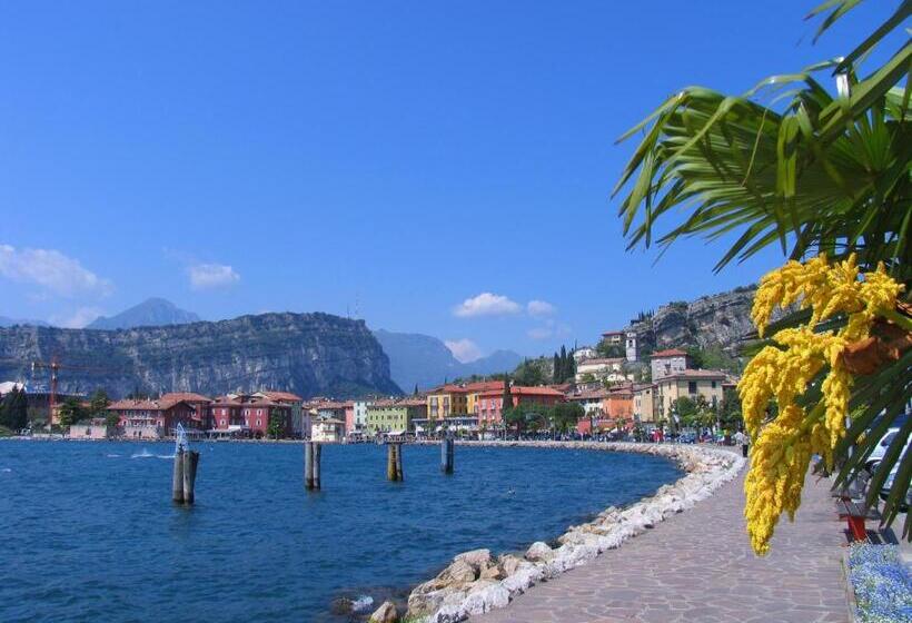 Garda Thermae Village