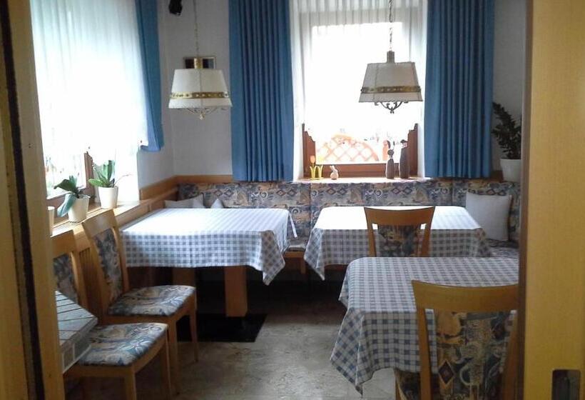 酒店 Garni Schwarzenstein