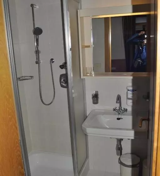 Hotelli Garni Schwarzenstein