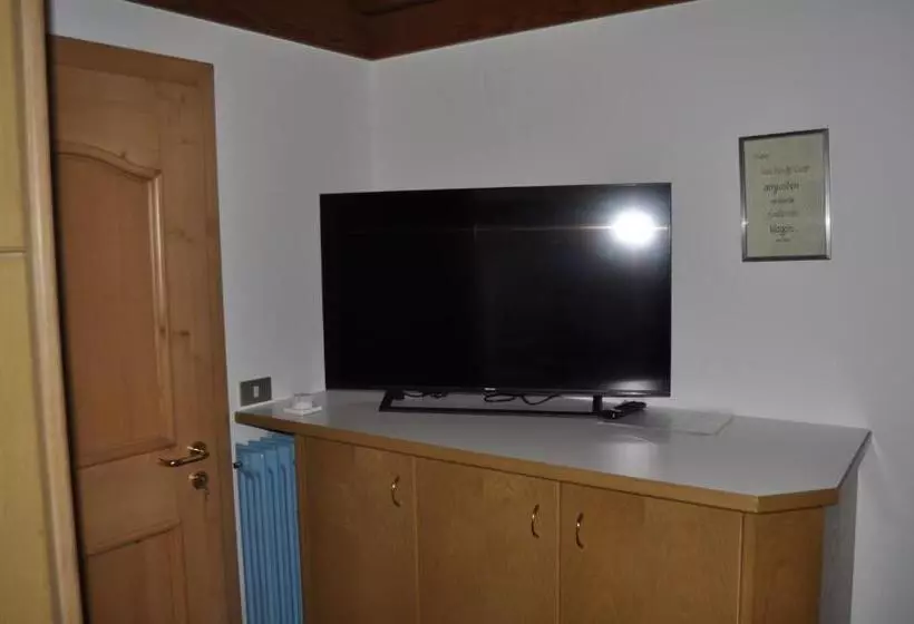 Hotelli Garni Schwarzenstein