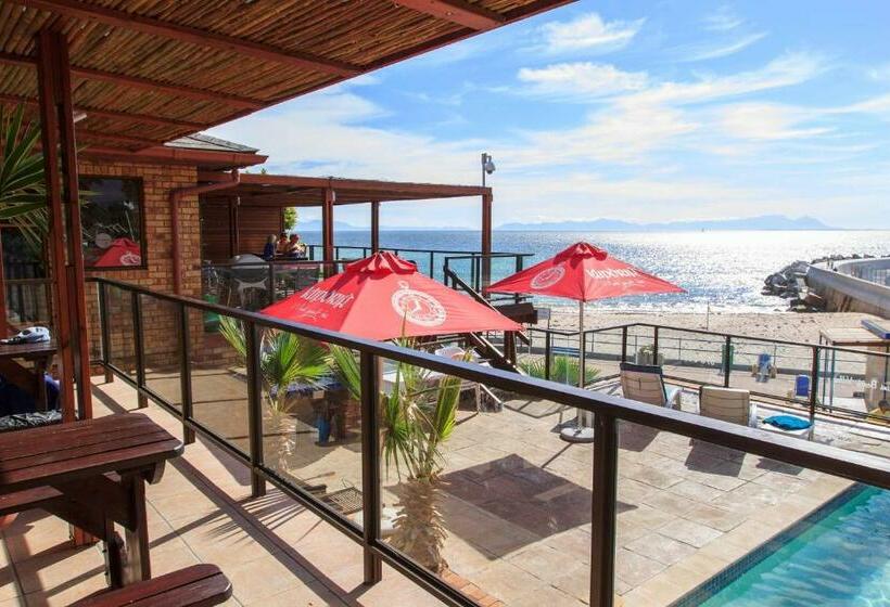 بنسيون Bikini Beach Villas