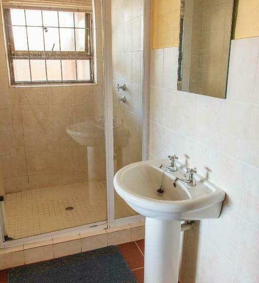 بنسيون Bikini Beach Villas