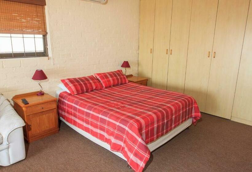 بنسيون Bikini Beach Villas