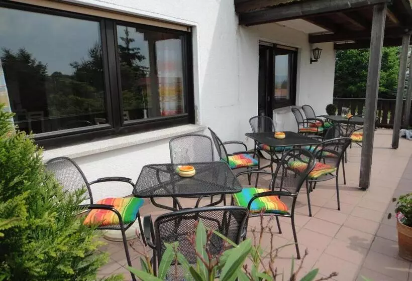 ペンション Gästehaus Am Sonnenberg