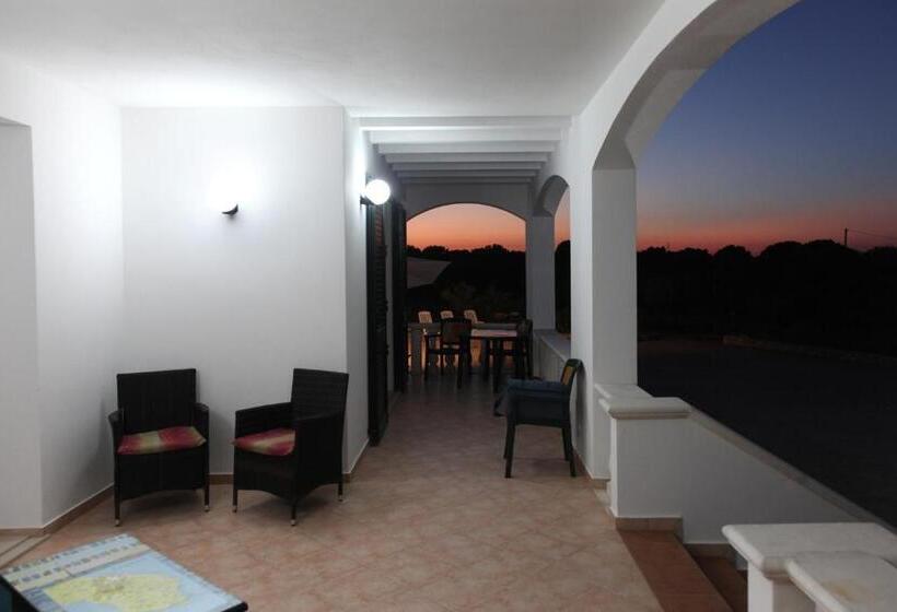 بنسيون Villa Giulia & Gaia   Guest House