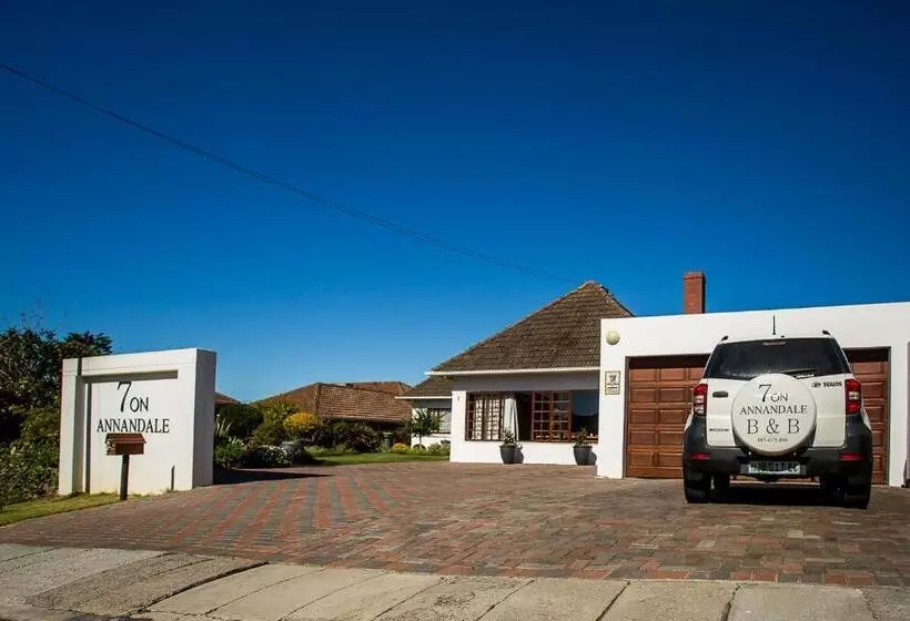 7 On Annandale B&b