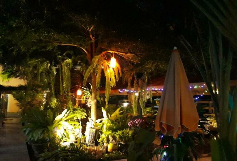 فندق صغير Relax Inn