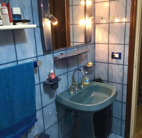 تختخواب و صبحانه A Casa Di Mamma