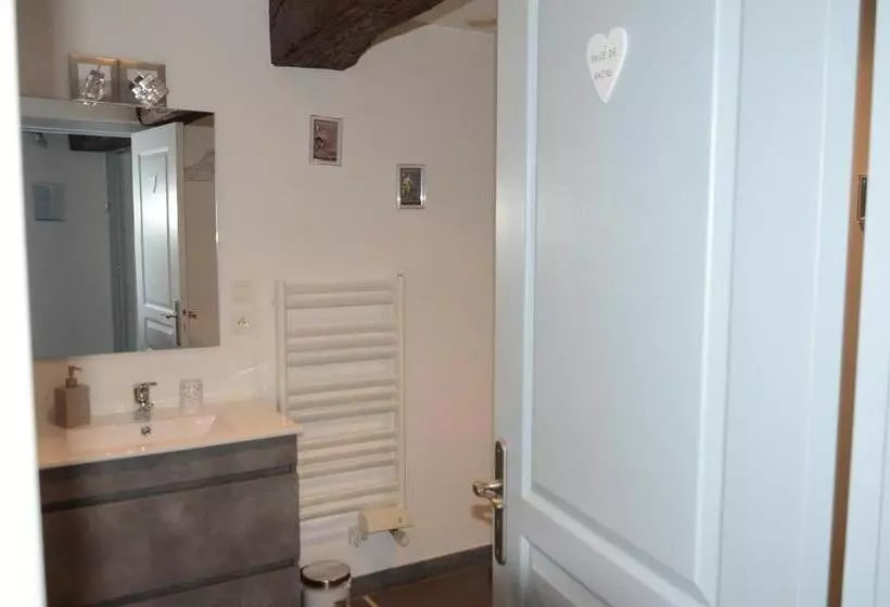 ベッドアンドブレックファースト Domaine De Meigne