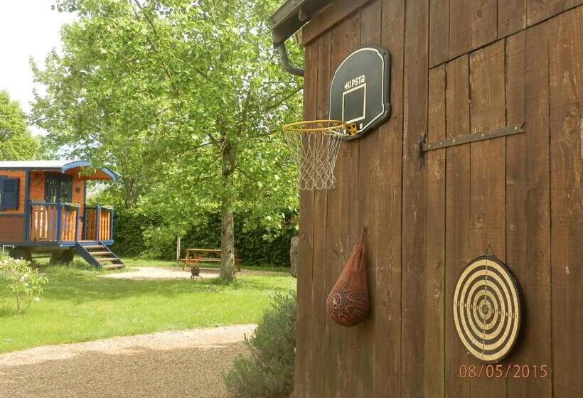 مبيت وإفطار Domaine De Meigne