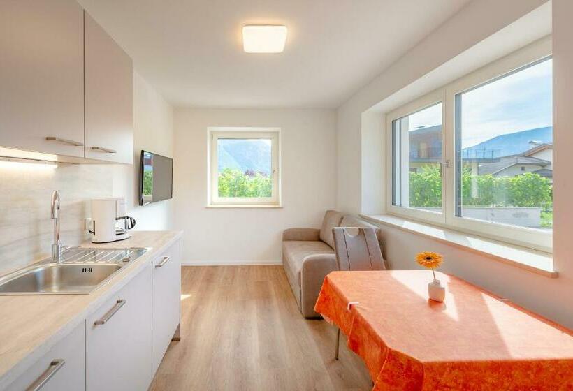 تختخواب و صبحانه Haus Stolz