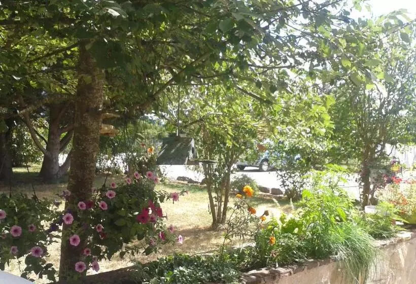 Aamiaismajoitus (B&B) Les Rouches