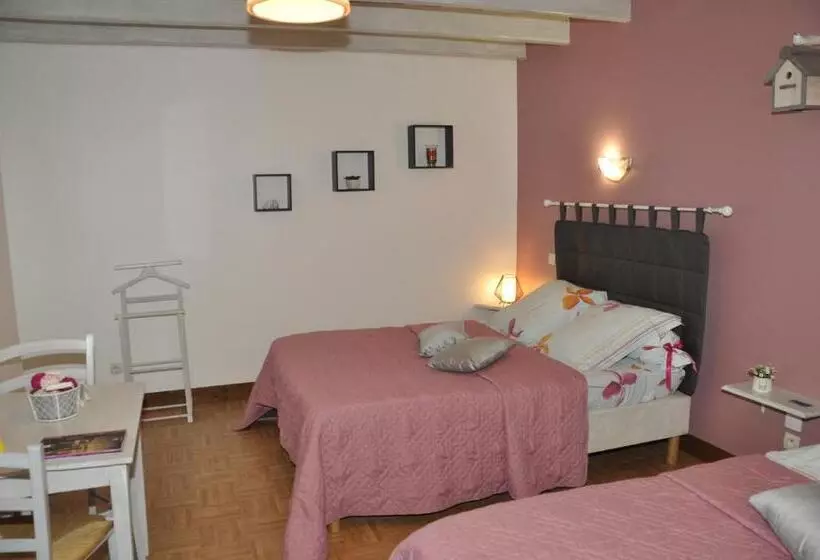 Aamiaismajoitus (B&B) Les Rouches