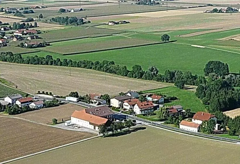 ホテル Garni Mittelpunkt Europa Gmbh