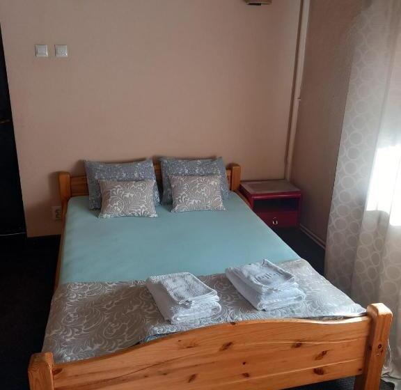 هتل Maza Kalna 27