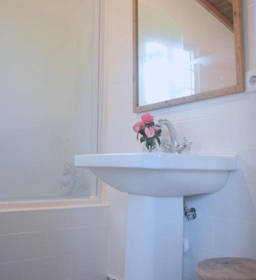 هتل Quinta Dos Sabores Farm Houses