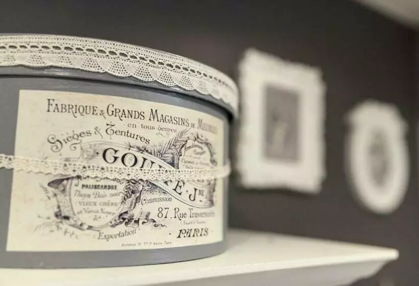 Majatalo Aux Petits Bonheurs