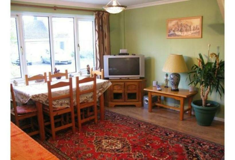 住宿加早餐  Camelot Retreat   Tor View