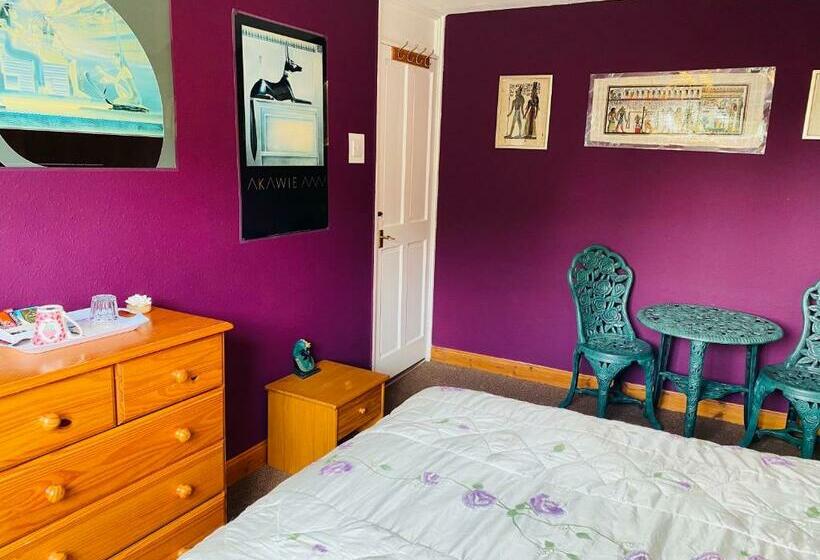 住宿加早餐  Camelot Retreat   Tor View